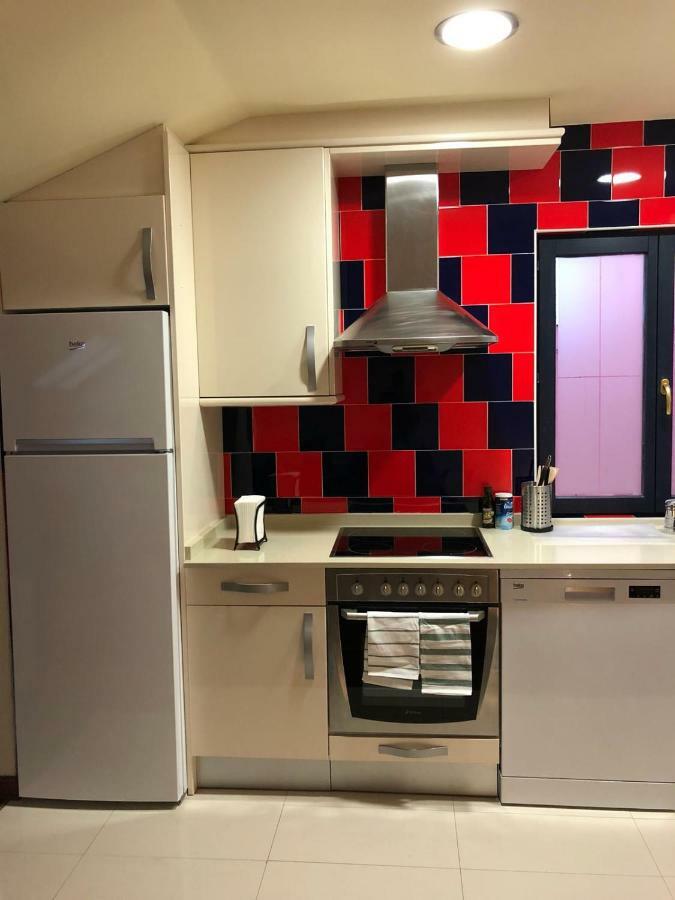 Apartamento En Galiana Apartman Avilés Kültér fotó