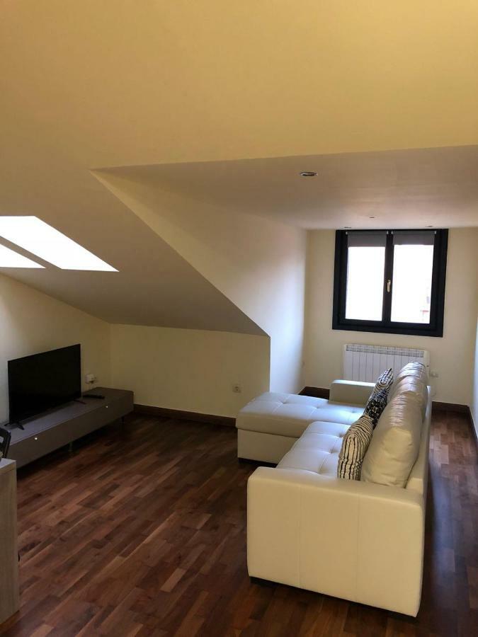 Apartamento En Galiana Apartman Avilés Kültér fotó