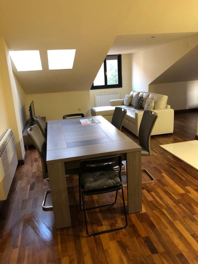 Apartamento En Galiana Apartman Avilés Kültér fotó